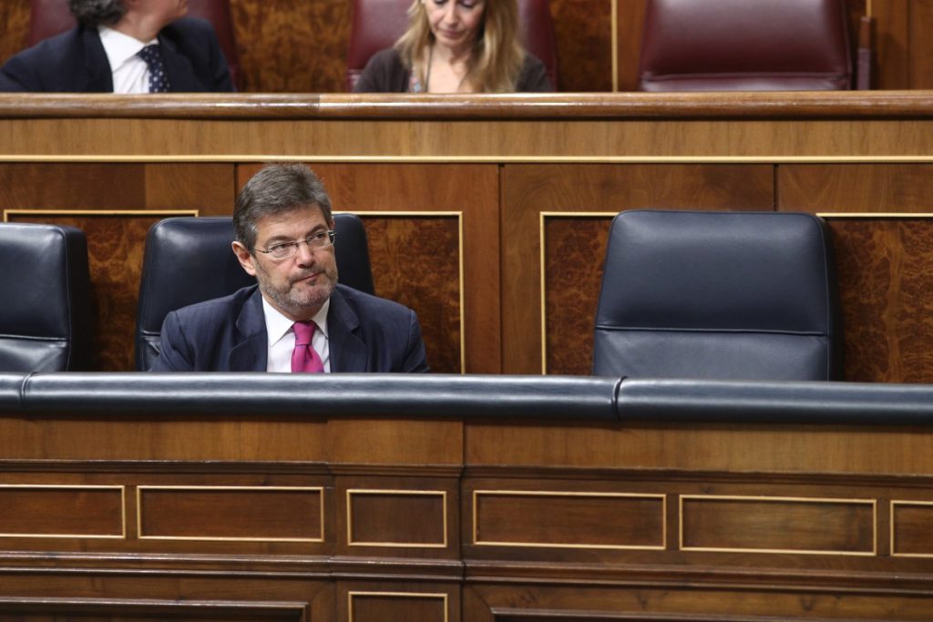 El PSOE pregunta mañana a Catalá cómo ayuda al prestigio de España llevar al TEDH a una jurista tachada de homófoba