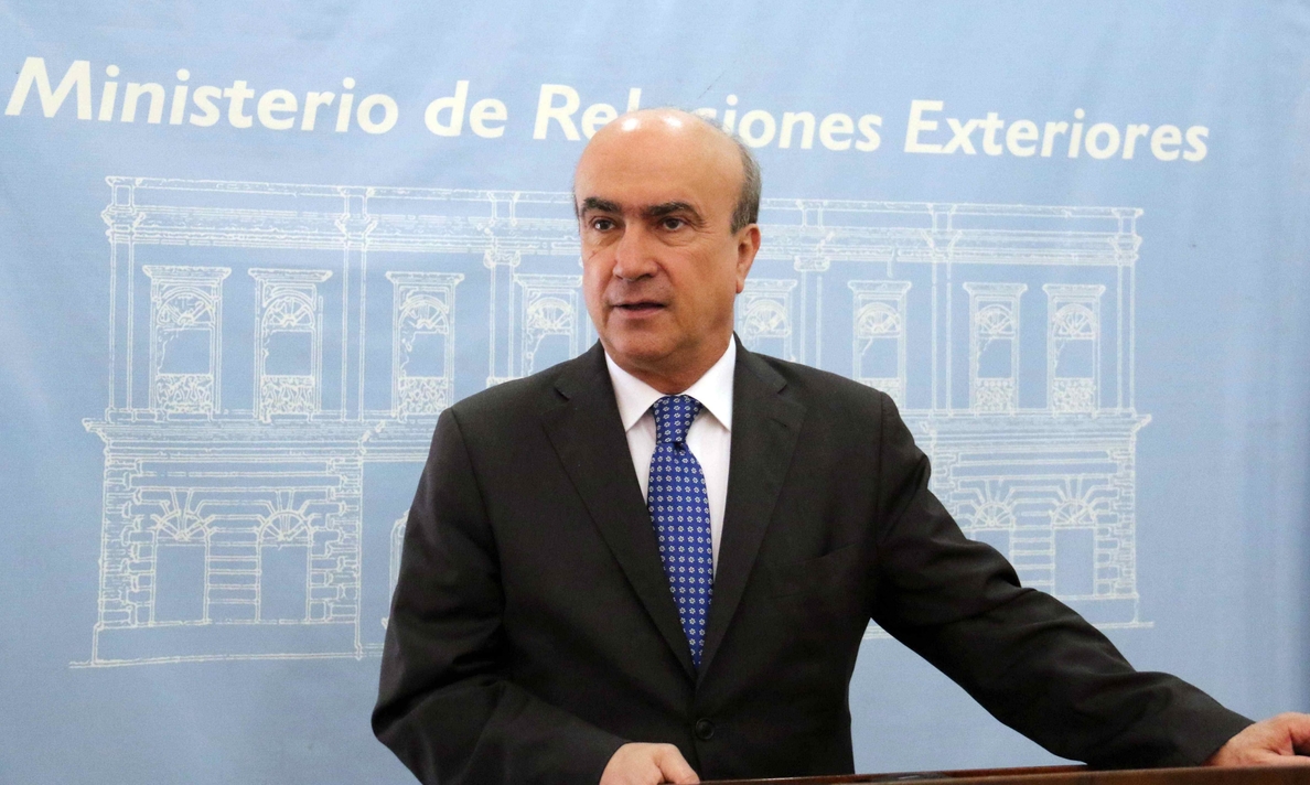 El candidato español a la OEI se propone reducir el abandono escolar iberoamericano