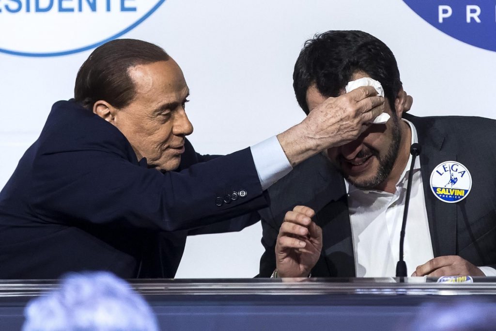 La derecha italiana escenifica su unión y dice que o gana o llegará el caos