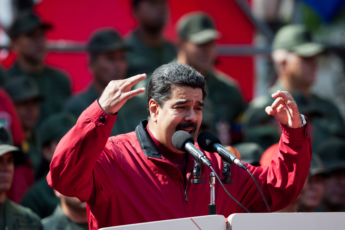 El mito de Chávez acude de nuevo al rescate de Maduro, acosado por la crisis económica y política