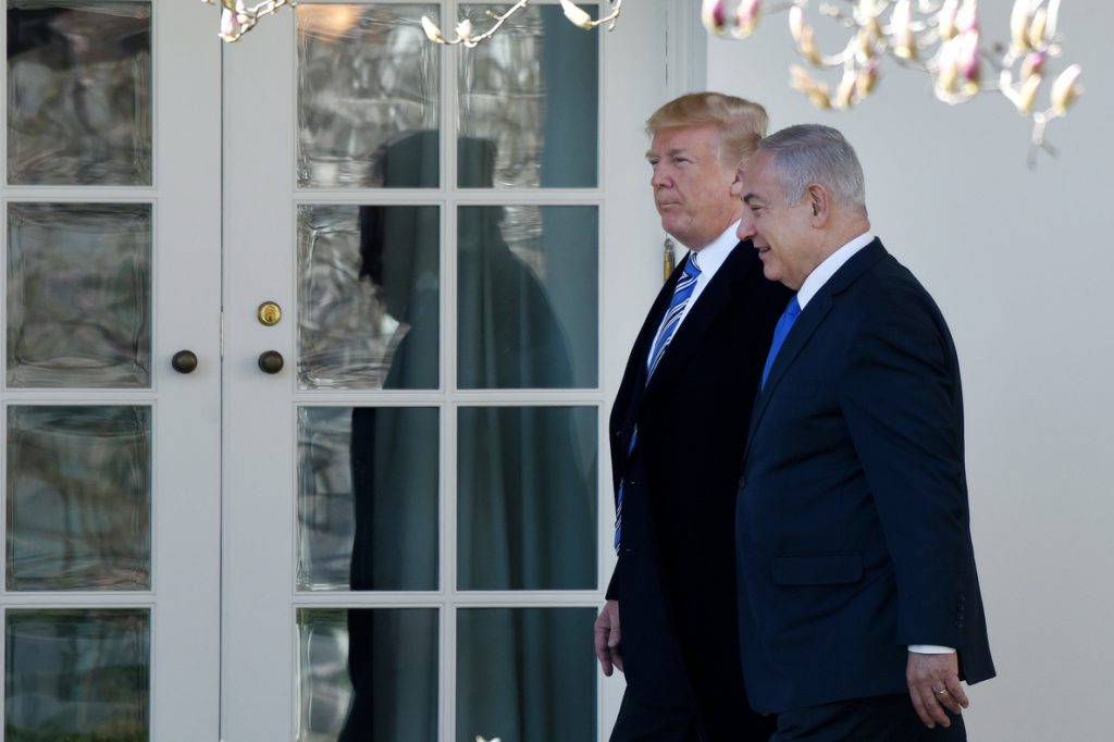 Trump presume de su alianza con Israel en un momento delicado para Netanyahu