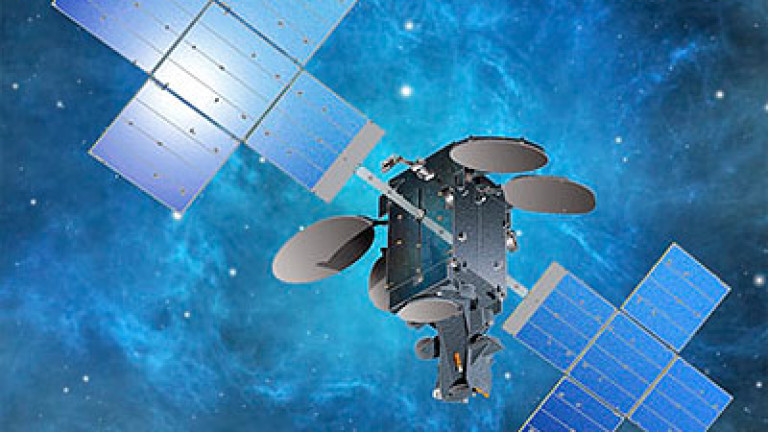 Hispasat 30W-6, el satélite »made in Spain» contra la brecha digital