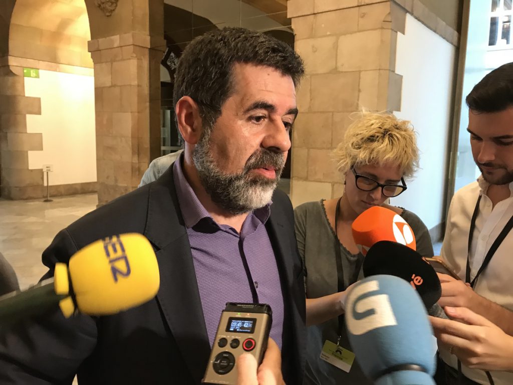Torrent y el abogado de Jordi Sànchez se reúnen para conseguir que vaya a la investidura