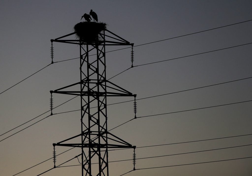 España registra el precio de la electricidad más bajo de Europa en 7,64 MWh