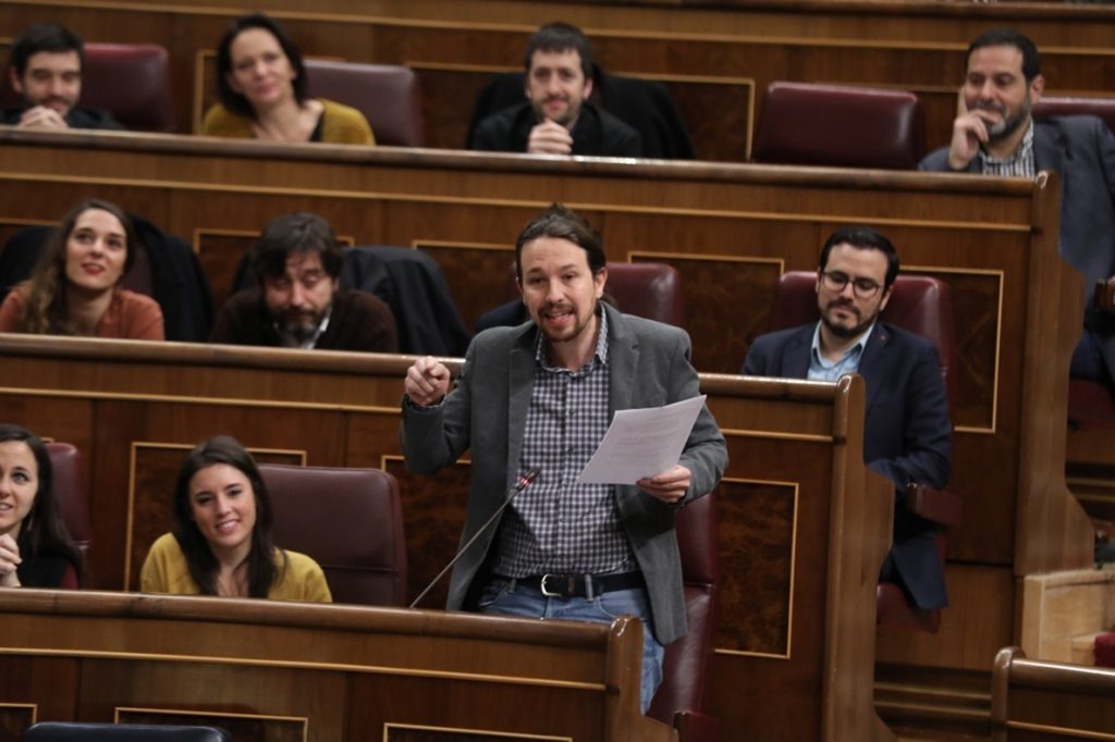 Pablo Iglesias convoca una consulta para que las bases de Podemos refrenden su propuesta sobre el nombre electoral