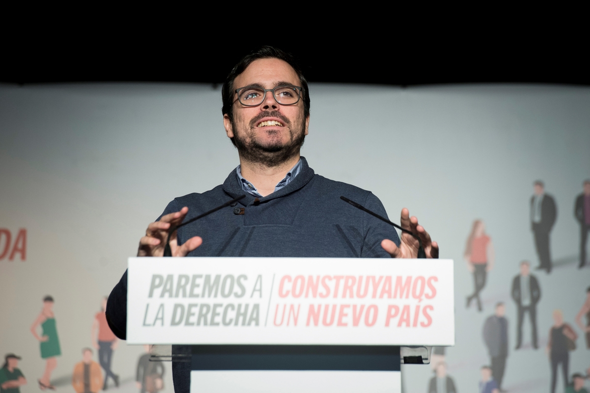 Garzón ve precipitado empezar a construir coalición con Podemos por el nombre