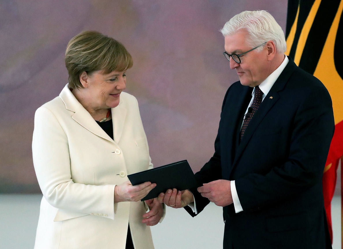 Merkel, una férrea negociadora apuntalada en la sangre fría