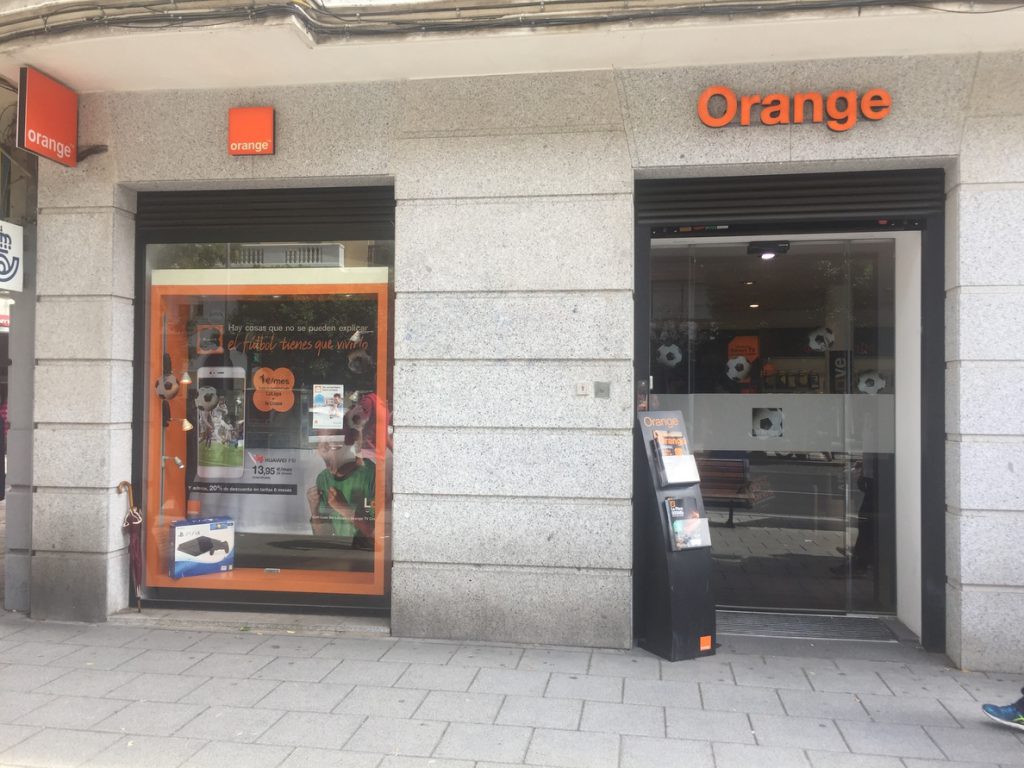 Orange mejora sus tarifas sólo móvil con más datos por entre uno y tres euros más