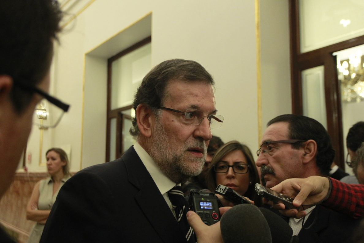 Rajoy defiende sus propuestas «para que los que tienen 30-40 años puedan disfrutar en su día de su pensión»