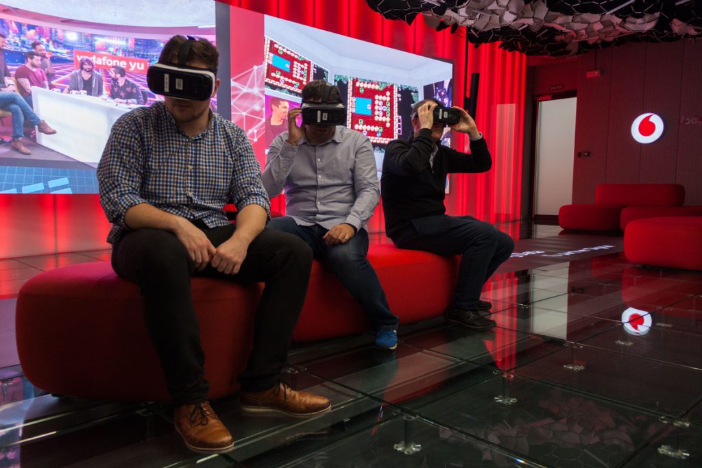 Vodafone España reduce a menos de la mitad el retardo al enviar contenidos de realidad virtual en tiempo real