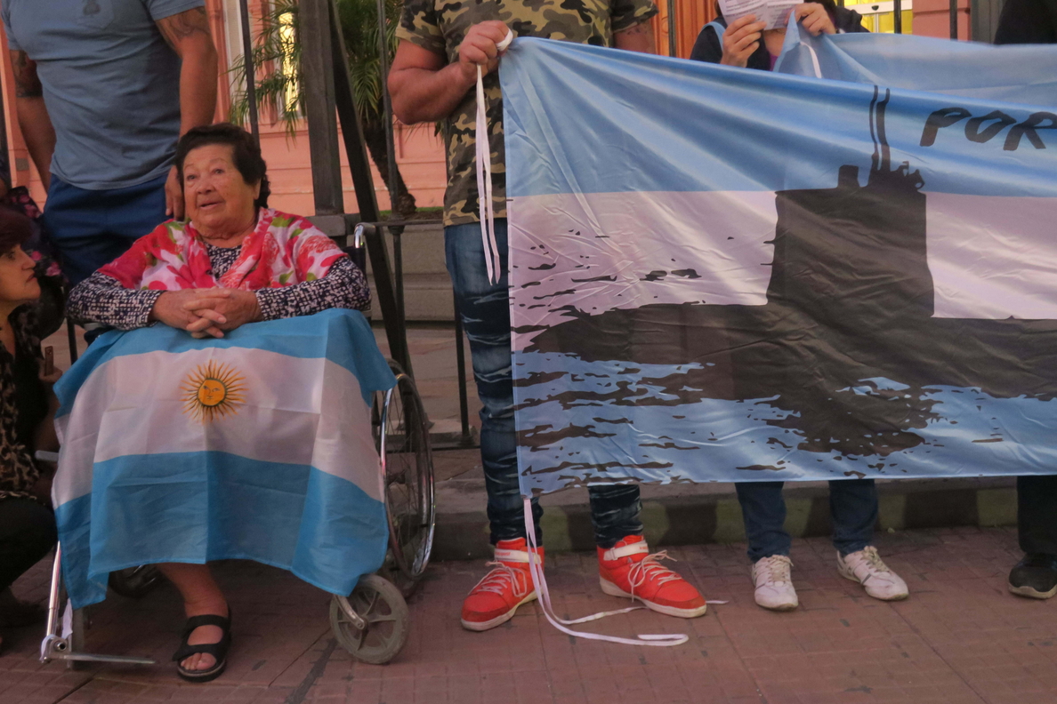 Familiares de los 44 submarinistas argentinos piden «no quedar en el olvido»