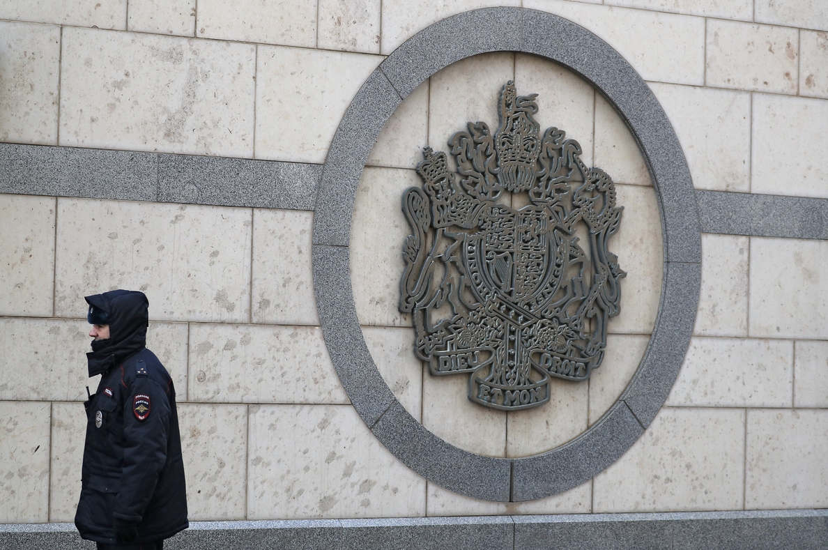 Rusia ordena la expulsión de 23 diplomáticos británicos