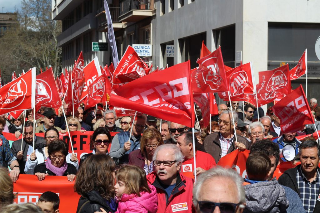 Más de 4.000 personas acuden a la manifestación en Palma de Mallorca a favor de «las pensiones dignas»