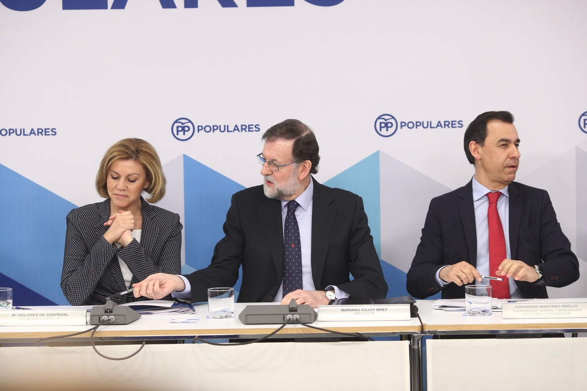 Rajoy pide calma al PP ante las movilizaciones en la calle y reivindica su capacidad de llegar a acuerdos