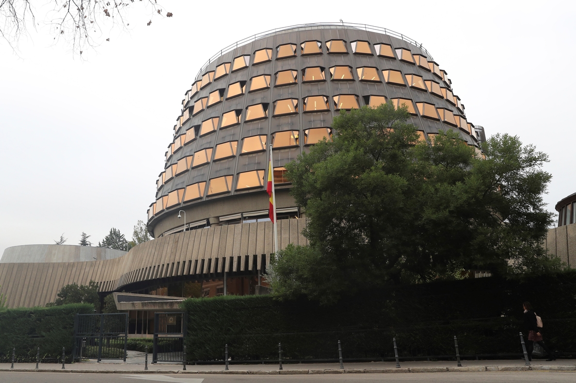 El TC rechaza suspender el aplazamiento del pleno del Parlament del 9 marzo