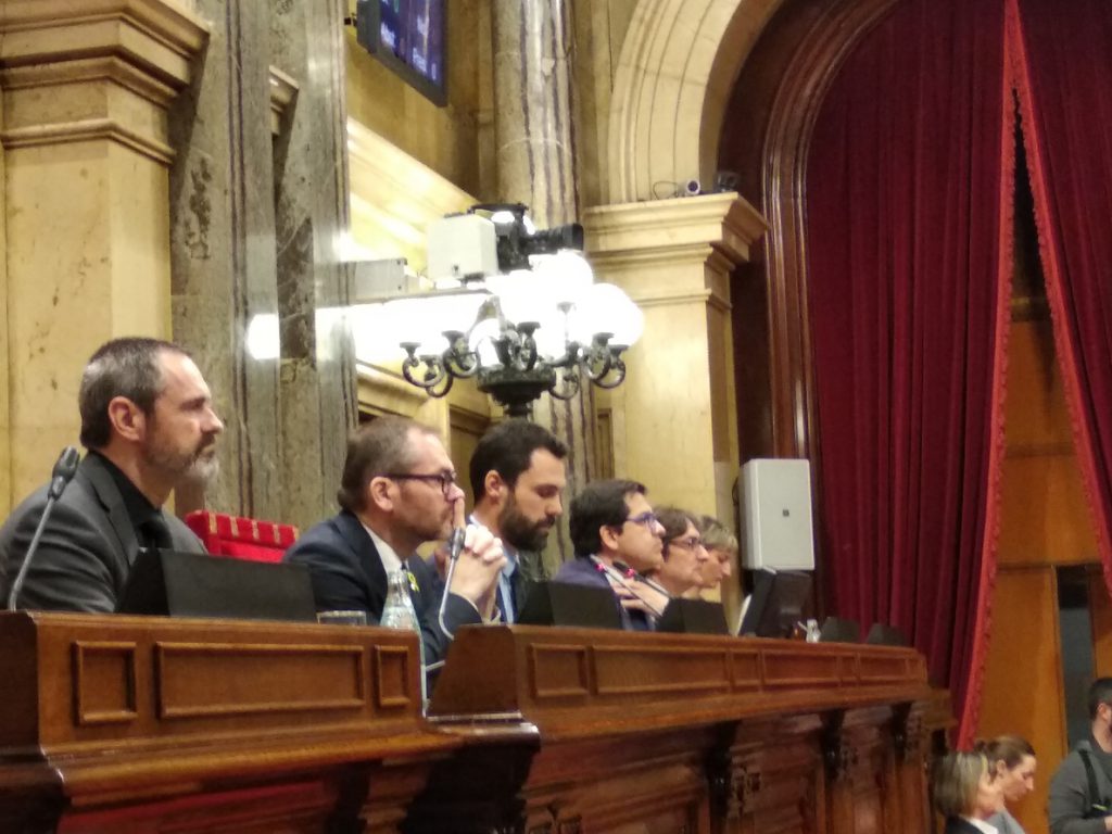 Torrent suspende el pleno sin votarse la investidura de Jordi Turull