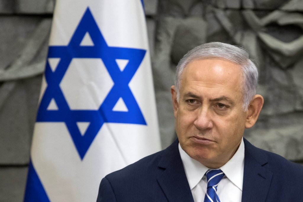 Netanyahu es trasladado al hospital con fiebre alta y fuerte tos