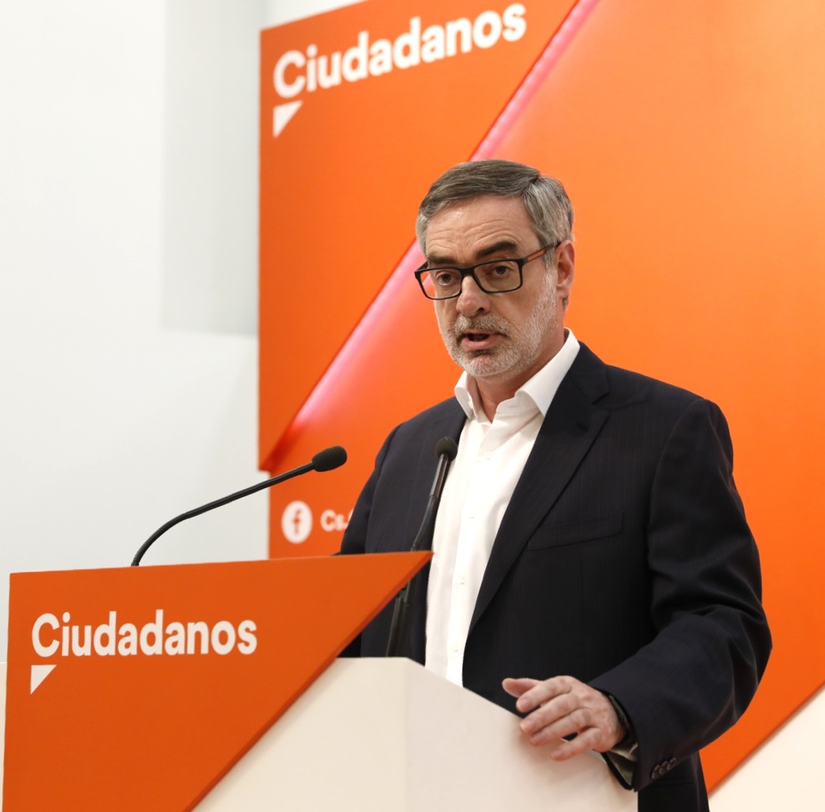 Villegas (Cs) dice que «mal negocio hizo Rajoy» si no tiene «atado» un acuerdo con el PNV para aprobar los Presupuestos