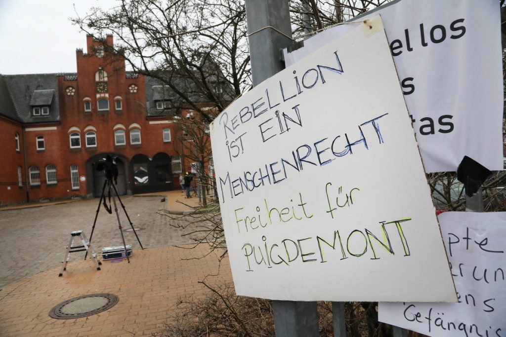 La Fiscalía alemana descarta tomar una decisión sobre Puigdemont esta semana