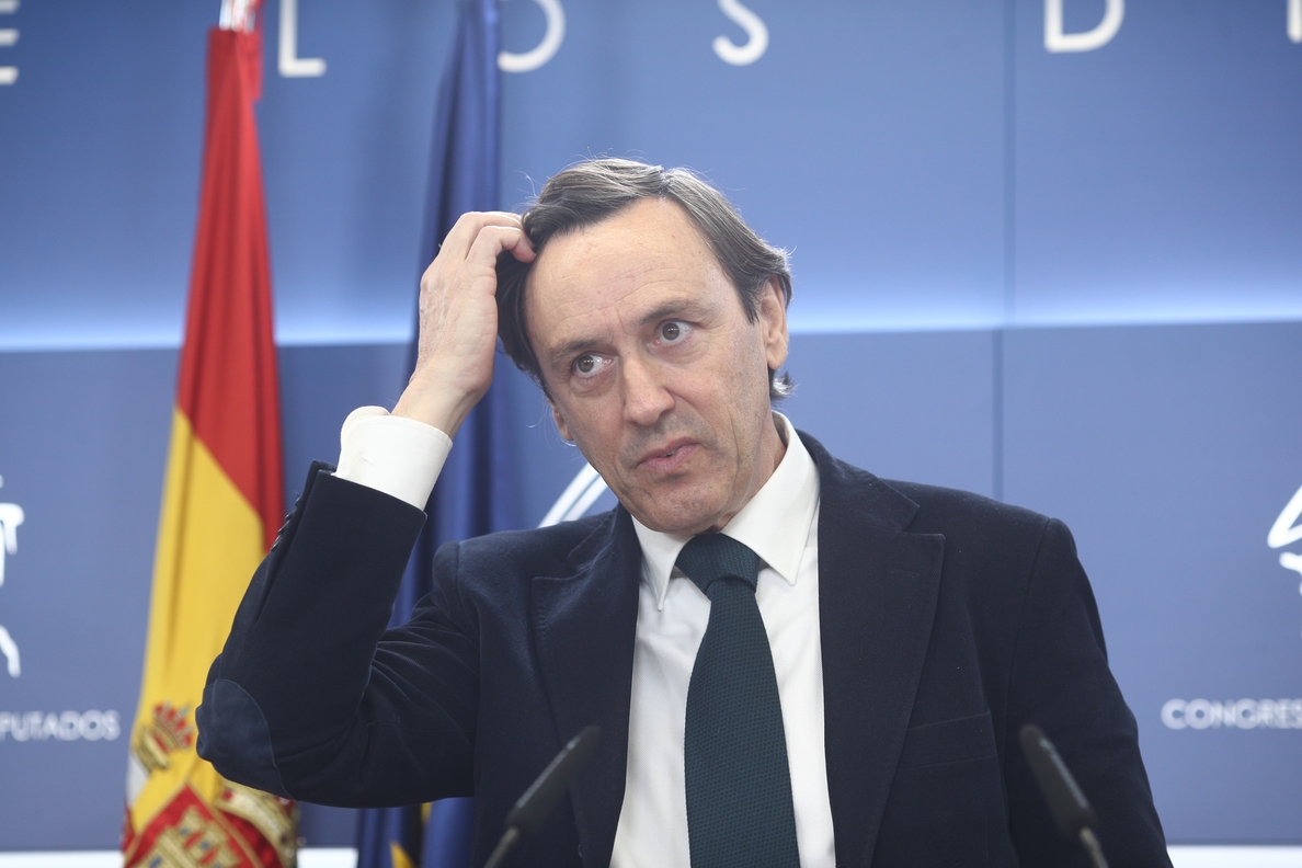 El PP espera que Puigdemont comparezca «cuanto antes» ante la Justicia y que Cataluña tenga pronto un Gobierno «limpio»
