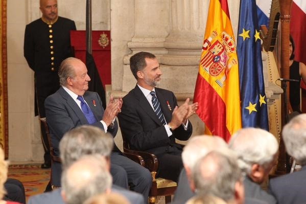 Los Reyes Felipe y Juan Carlos acuden este martes a una misa por Don Juan de Borbón, en el 25 aniversario de su muerte