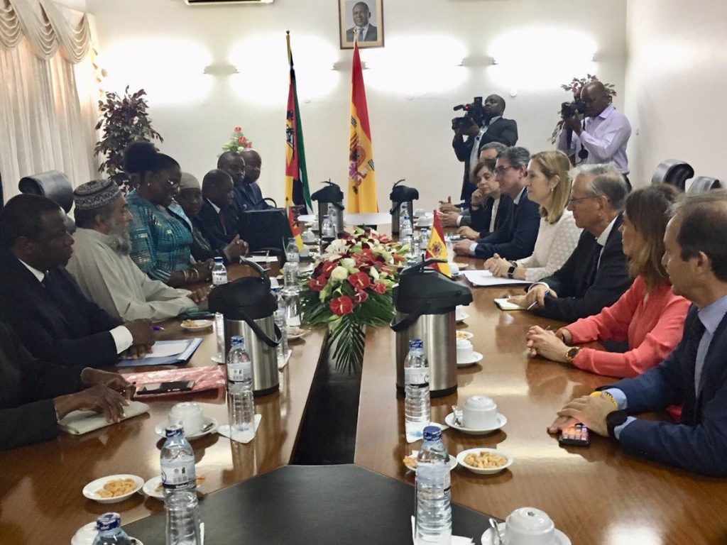 El Congreso intensificará la cooperación parlamentaria con la Asamblea de Mozambique