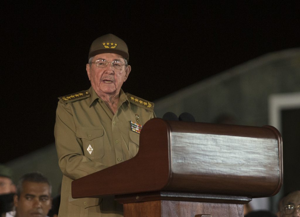 Raúl Castro no asistirá a la VIII Cumbre de las Américas