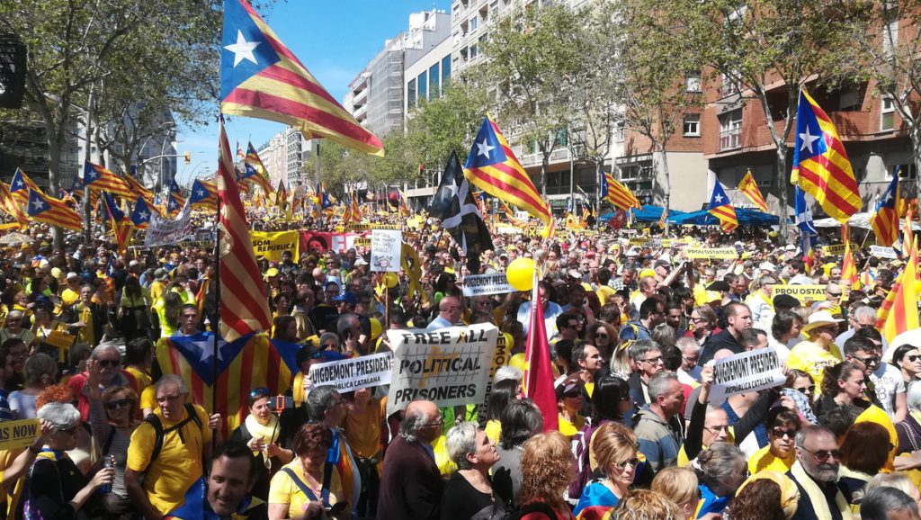 Los organizadores de la manifestación de Barcelona rechazan la «judicialización de la política»