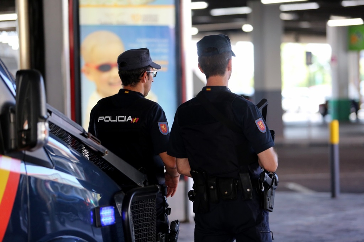 La Policía permite la detención en Turquía de un yihadista encargado del paso hacia Siria y reclutar a mujeres en España