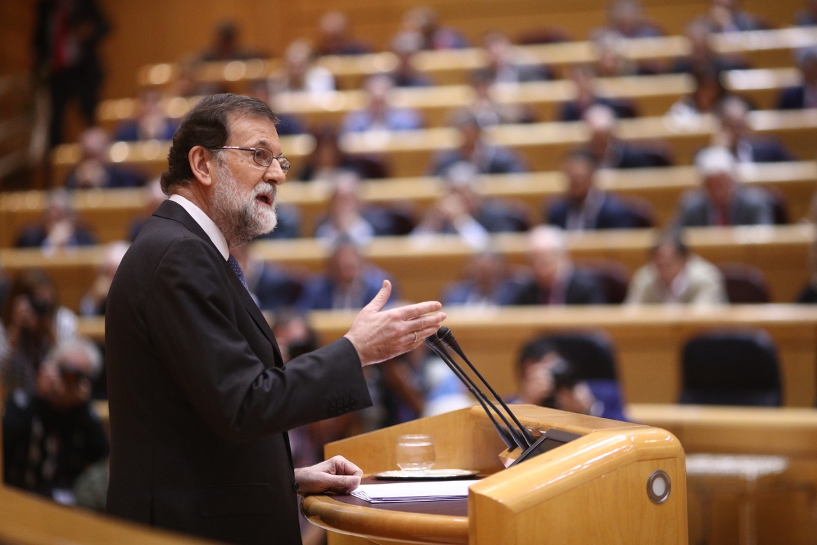 Rajoy no estará en el Pleno del Senado de la próxima semana y faltará al control en el mes de abril