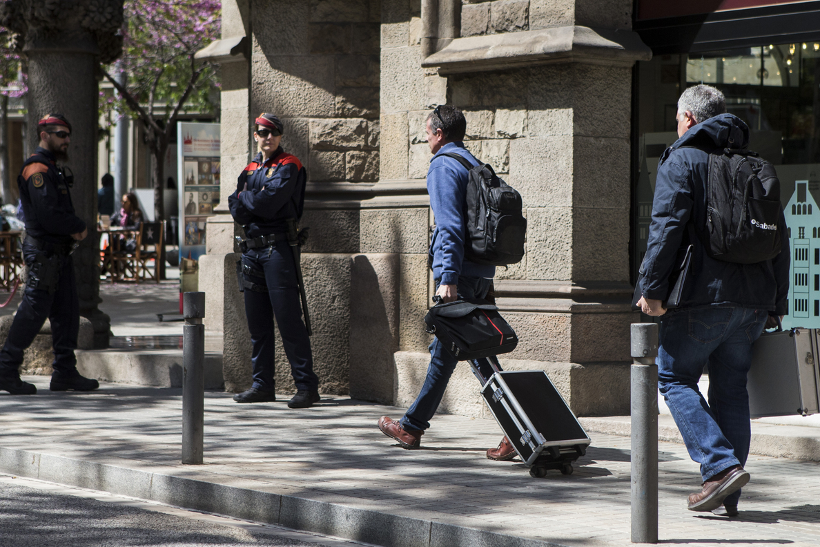 La Guardia Civil eleva a 177.065 € el coste de observadores internacionales del 1-O