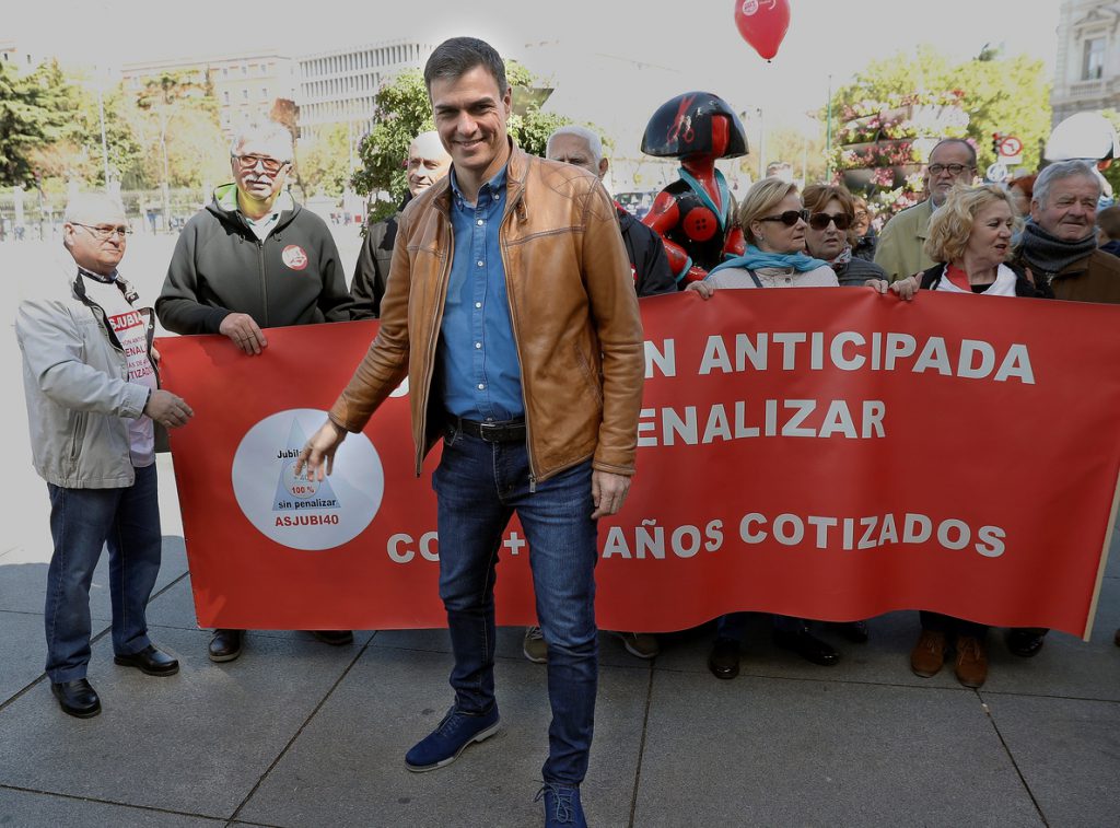 El PSOE está dispuesto a apoyar un impuesto tecnológico para la subida de las pensiones