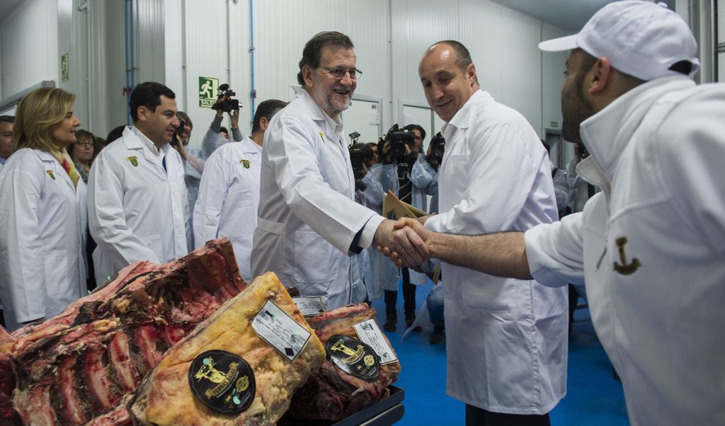 Rajoy reafirma «el compromiso del Gobierno con el empleo estable y de calidad»