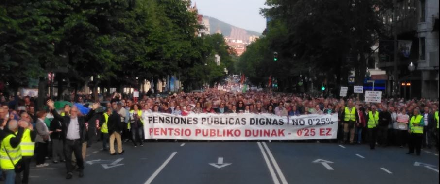 Unas 33.000 personas piden en Bilbao pensiones «dignas» para pensionistas, que llaman a «seguir la lucha»