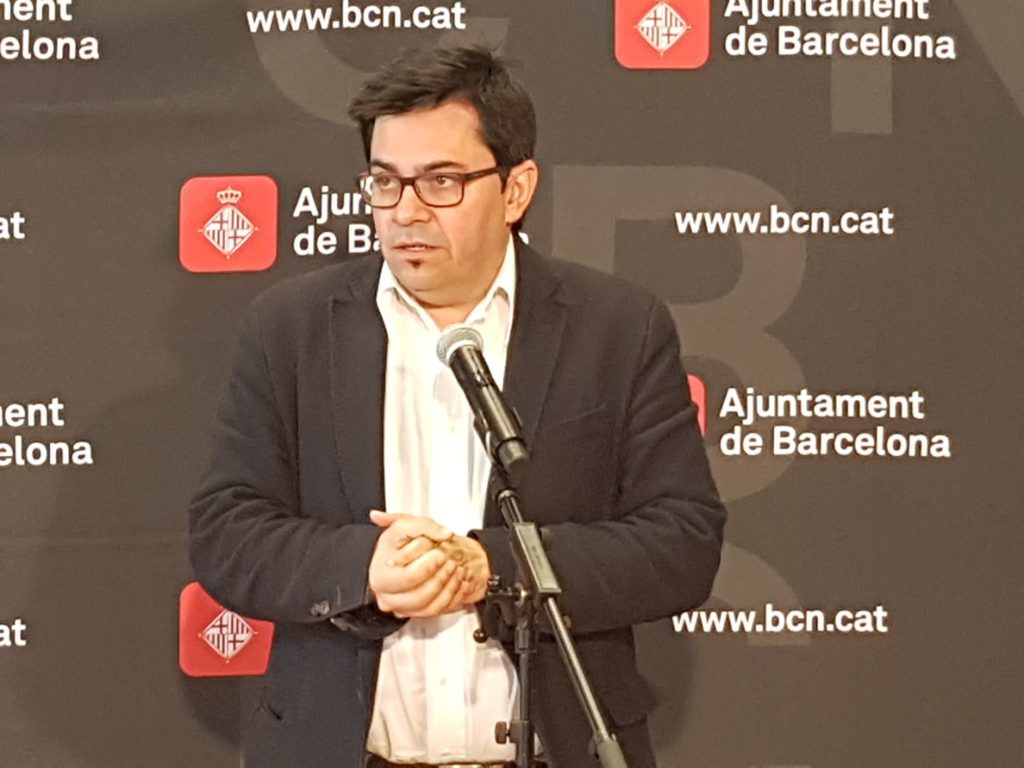 El teniente alcalde Pisarello viajará a Montreal y Nueva York para «reforzar el liderazgo» de Barcelona