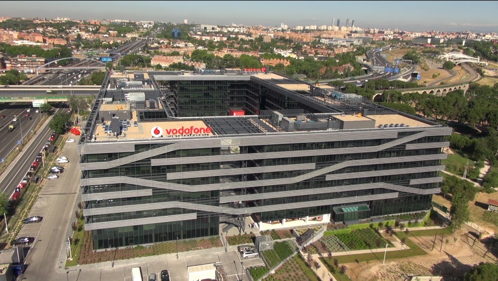 Vodafone convoca 70 plazas en España y Reino Unido para su programa de talento joven