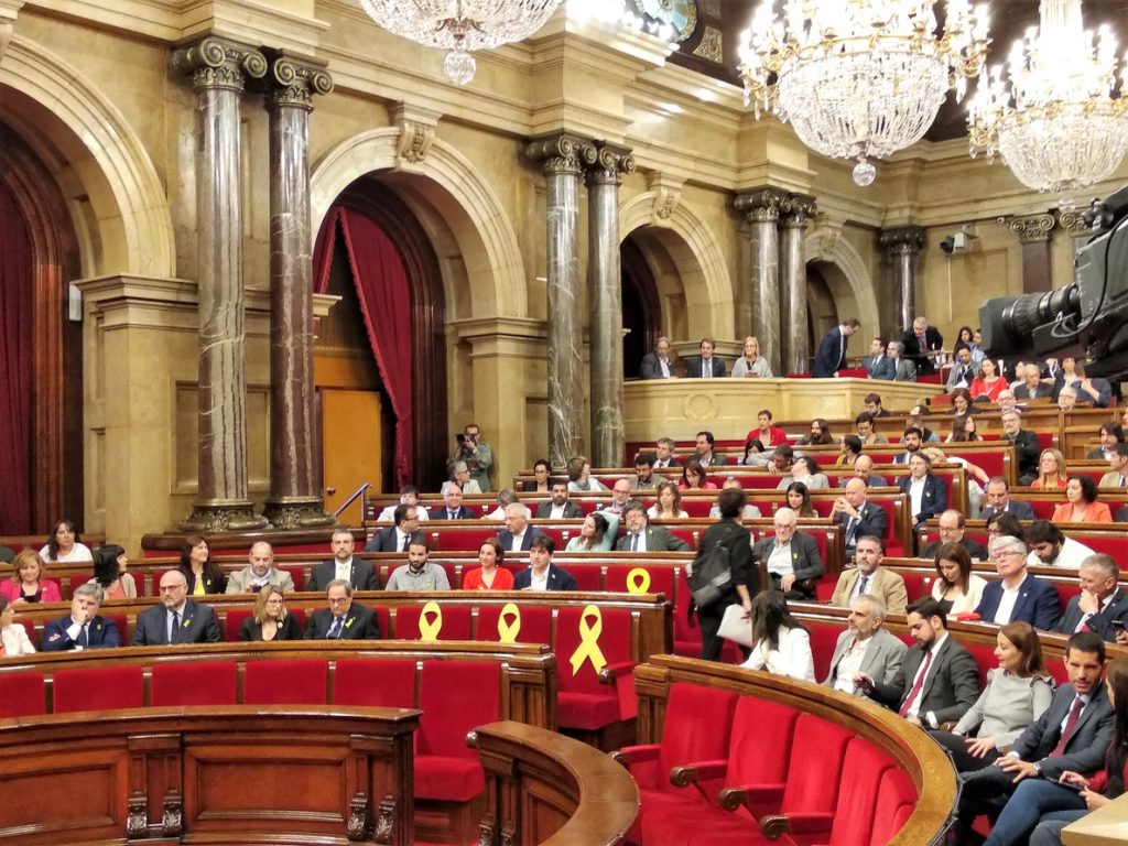 Torra inicia su discurso de investidura diciendo que debería hacerlo Puigdemont