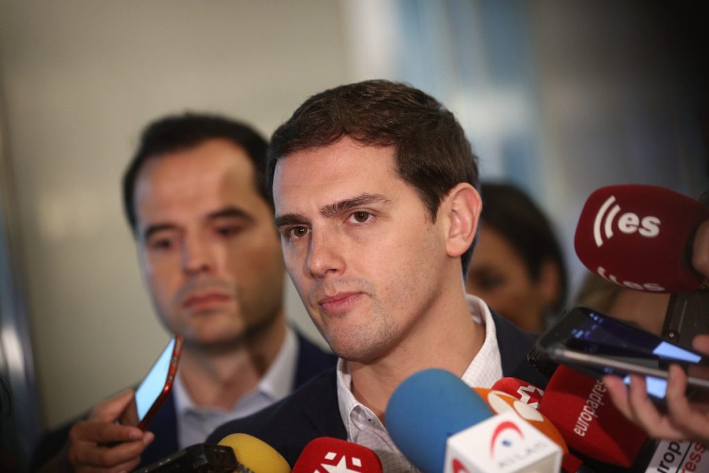 Rivera reclamará a Rajoy soluciones para extender el 155 en Cataluña, pues no vale «salir corriendo»