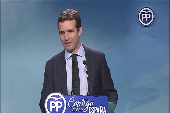 Casado dice que la actual dirección del partido está «orgullosa del PP de Aznar»