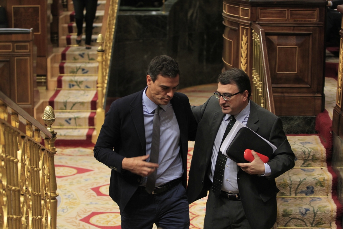 Sánchez llamó a Ortuzar para informarle de la moción de censura, pero el PNV no adelanta su voto