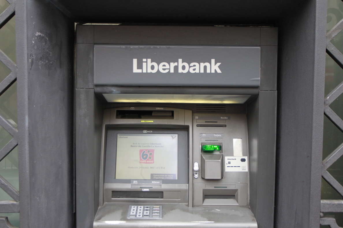 DBRS confirma el rating de Liberbank »BBB» (low) y eleva su perspectiva a »estable»