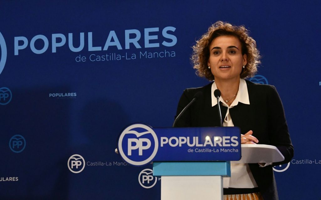 Dolors Montserrat será la portavoz de campaña de Cospedal para la Presidencia del PP