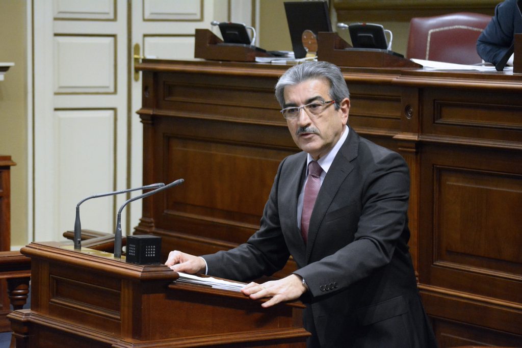 Nueva Canarias reclama «diligencia» al Gobierno con la autorización del descuento del 75% en viajes a la península