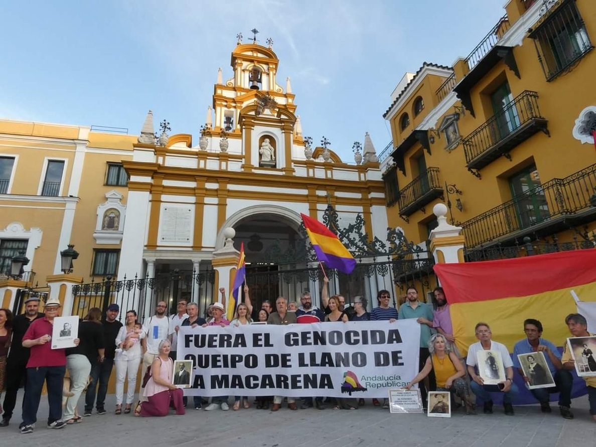 Ayuntamiento Sevilla reitera que ha «cumplido» con la moción para sacar los restos de Queipo de Llano de la Macarena