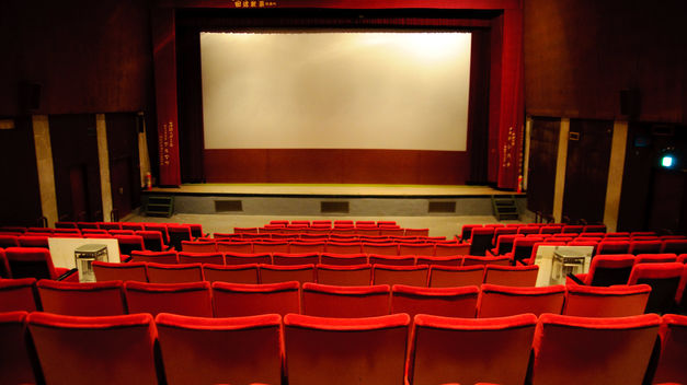 El IVA de las entradas de cine baja desde mañana del 21% al 10%