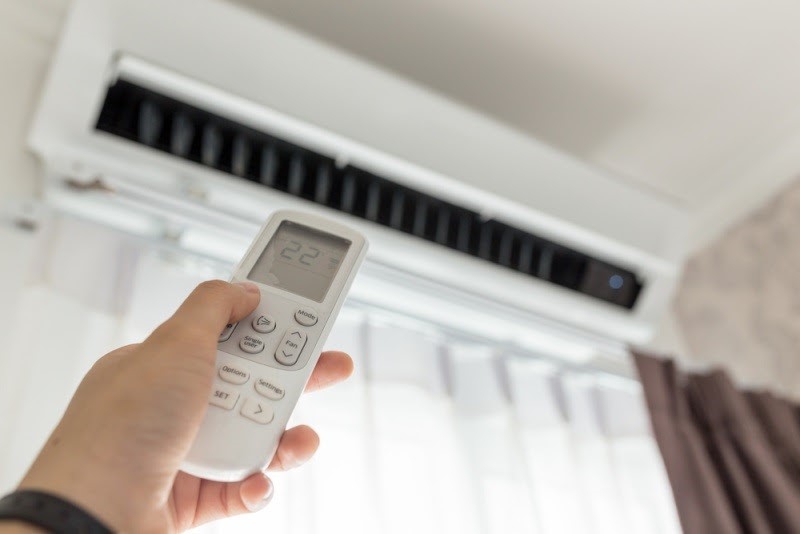 La factura de la luz subirá hasta 170 euros este año con el aumento de uso de aire acondicionado por el calor