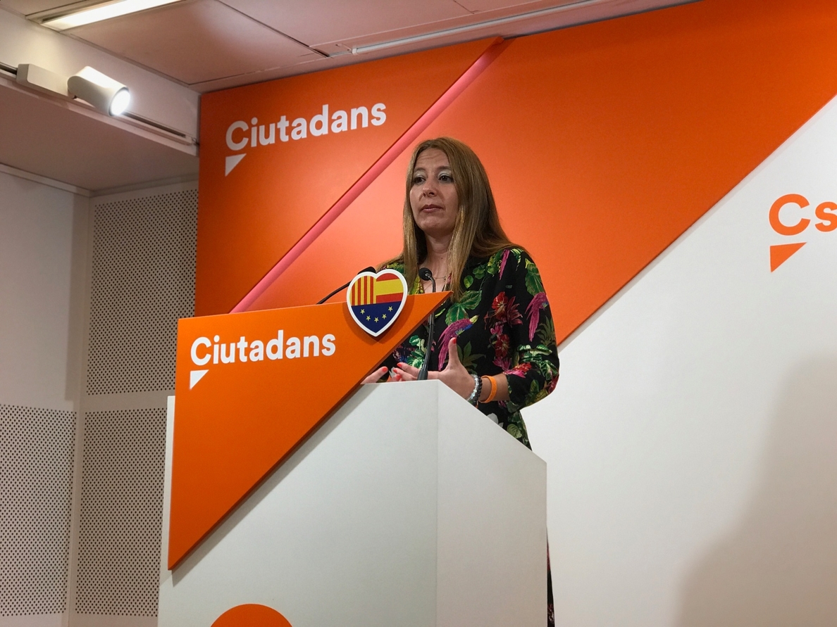 Cs, de la iniciativa de Puigdemont y Torra: «No hay estelada que limpie la corrupción»