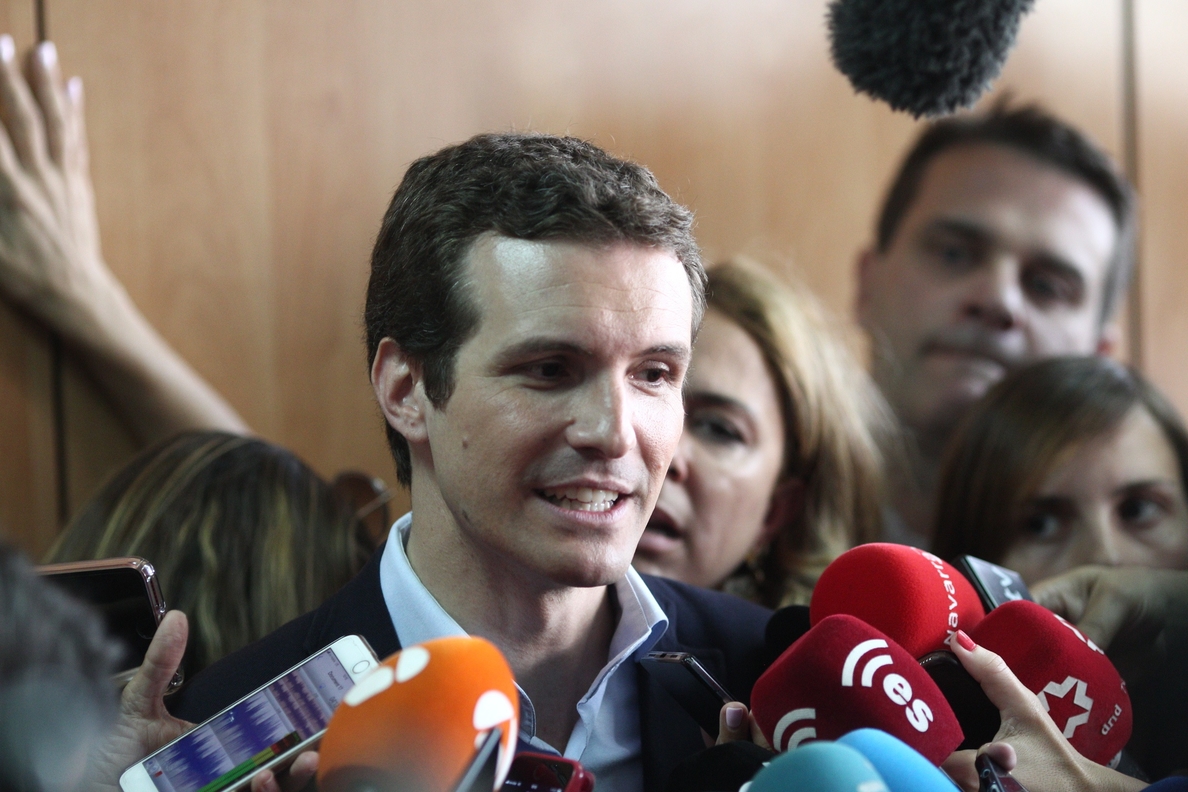 Casado defiende la neutralidad de Rajoy y pide que no se «instrumentalice su nombre» para decantar la sucesión