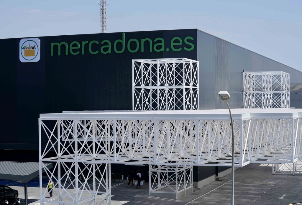 Mercadona prevé abrir en la Zona Franca de Barcelona un centro logístico para la venta ‘online’