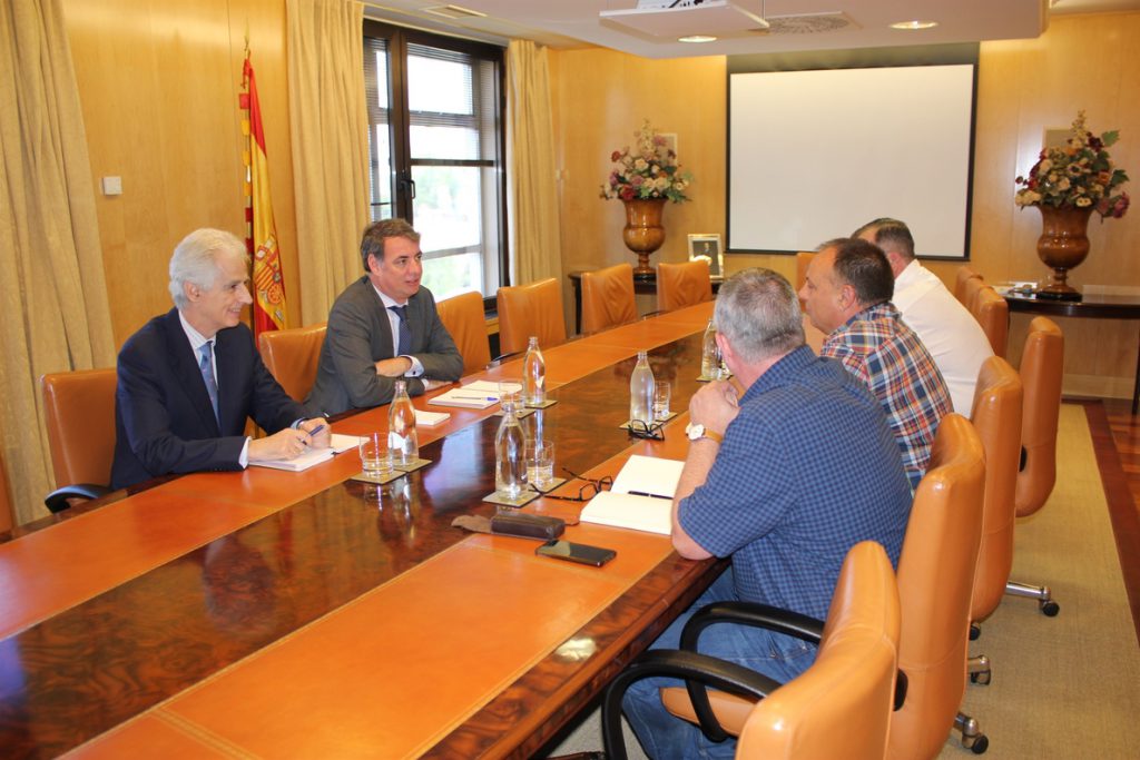 Fernández (SEPI) muestra «plena disponibilidad» a CC.OO. para dar continuidad al plan estratégico de Navantia